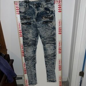 Men's Acid Wash Slim Straight Jeans with Zipper Details